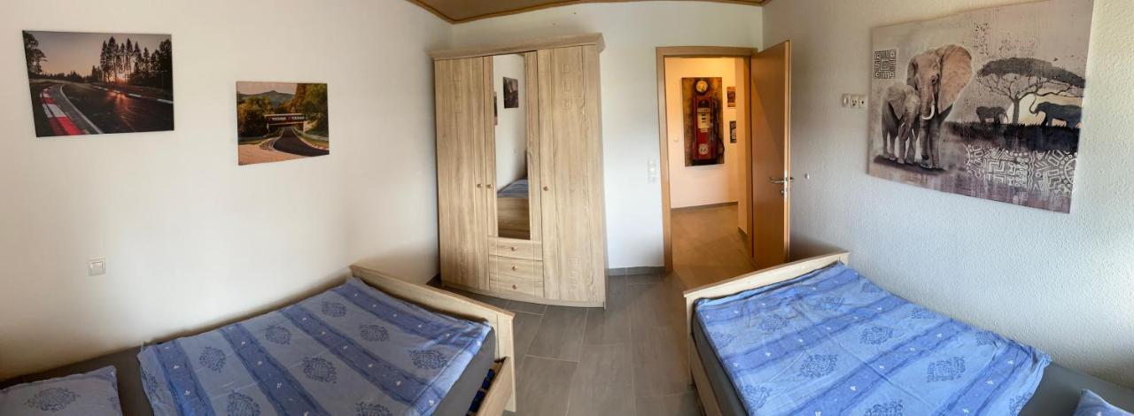 Apartamento Alte Tankstelle Strassenhaus Exterior foto